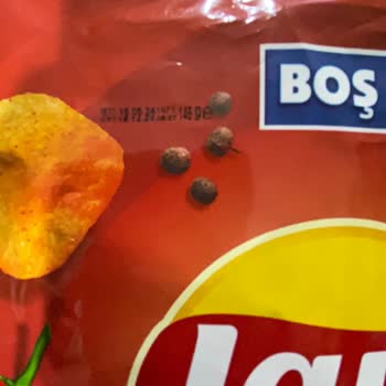 Lays Baharatlının İçinden Çıkan Yabancı Madde