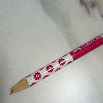 Faber-Castell Kalemler Kırık Çıkıyor