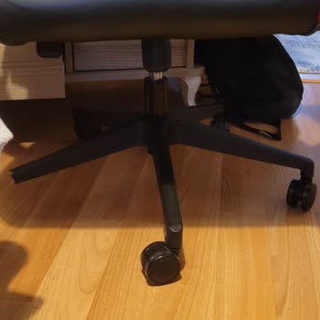 Rampage Kl R77 Markalı Oyuncu Koltuğumun Ayağı Kırıldı :(