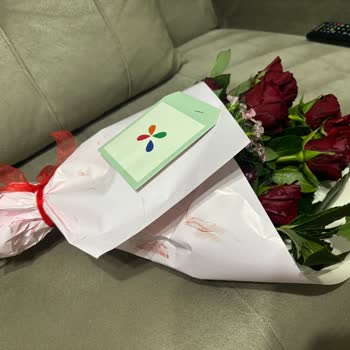 Çiçek Sepeti Sevgililer Günü Alakasız Çiçek Gönderdi