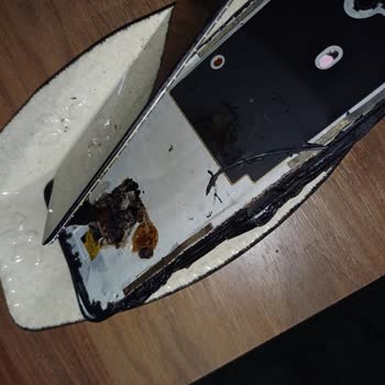 Infinix Telefon Elimizde Patladı! Gerçekten Patladı