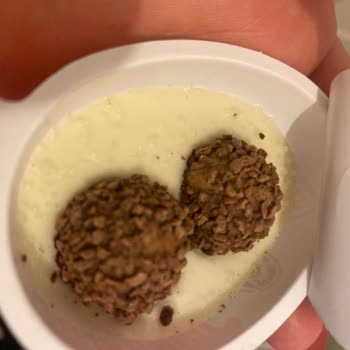 Kinder Joy Bozuk Çikolata