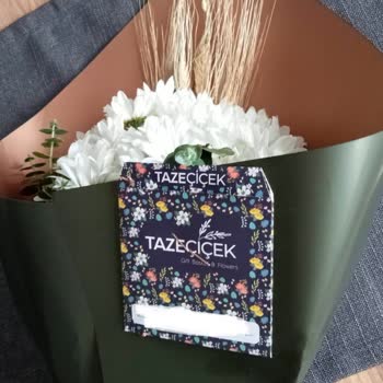 Taze Çiçek (tazecicek.com) Hayal Kırıklığına Uğratan Çiçek Teslimatı
