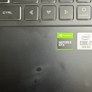 Monster Laptop Klavye Ve Gövde Soyulmaları