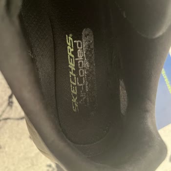 Tekem Spor Dan Aldığım Ayakkabı Hemen Yırtıldı, Param Da Yandı