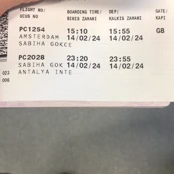 Pegasus Hava Yolları Uçak Kapısını Belirtilen Saatten Önce Kapatıyor.