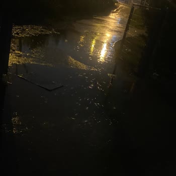 Beyoğlu Belediyesi Piyalepaşa Parkında Yağmur Sonrası Gölet Sorunu