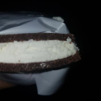 Kinder Süt Dilimin İçinden Kıl Çıkması