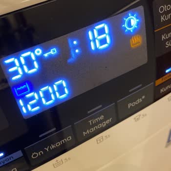 Electrolux Kurutmalı Çamaşır Makinesi Ekran Buğulanma