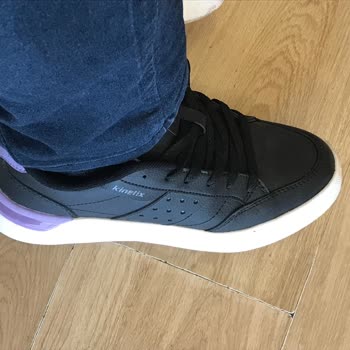 Kinetix Ayakkabı Dikişleri Rahatsız Ediyor,