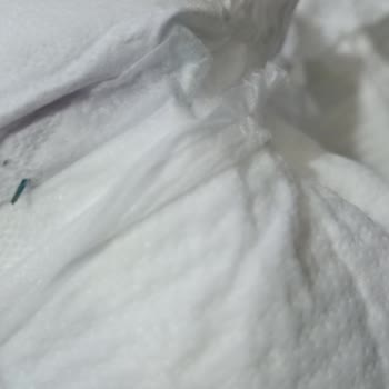 Molfix Bezde İğne Gibi Sert Cisim Çıktı