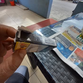 Philip Morris Sigara Paketi Yırtılıyor