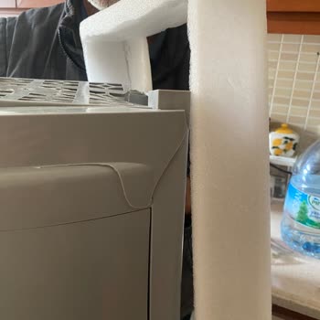 Robo'dan Su Sebili Kırık Geldi