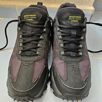 Skechers'ın Su Geçirmez Diye Sattığı Sözde "waterproof" Ayakkabısı