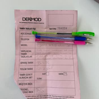 Derimod Henüz İkinci Giyişte Sağ Burun Ucu Kırılan Bot Malzeme Hatası