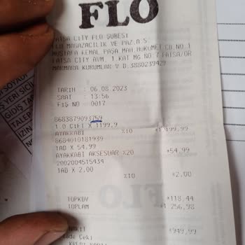 FLO Ayakkabı FLO Ürettiği Ayakkabıya Sahip Çıkmıyor