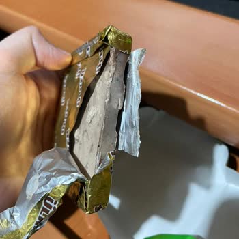 Ülker Kare Çikolata Bozuk Geldi