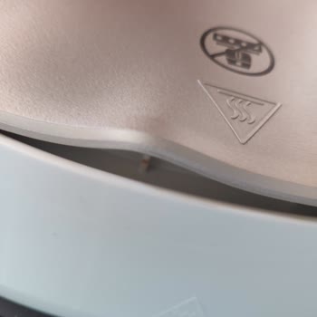 PHILIPS Ev Aletleri Üst Kapak Erimesi