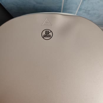 PHILIPS Ev Aletleri Üst Kapak Erimesi