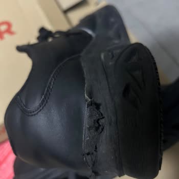 Boyner Kalitesiz Ayakkabı Hayal Kırıklığı Yarattı