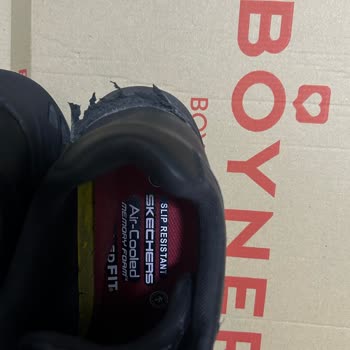 Boyner Kalitesiz Ayakkabı Hayal Kırıklığı Yarattı