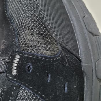Skechers Üretim Hatalı Ayakkabıya Yıkanmış Sonucu Çıkarttı!