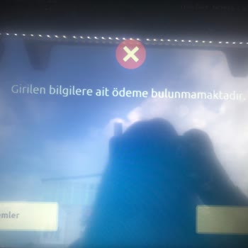 İBB - İstanbul Büyükşehir Belediyesi Genç Üniversiteli Bursu
