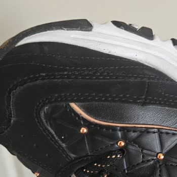 Hepsiburada Yetkili Satıcı Olmayan Satıcının Ürün Garantisi Sağlayamaması