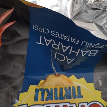 A101 Samba Cipsin İçinden Cipse Bağlı Poşet Çıktı