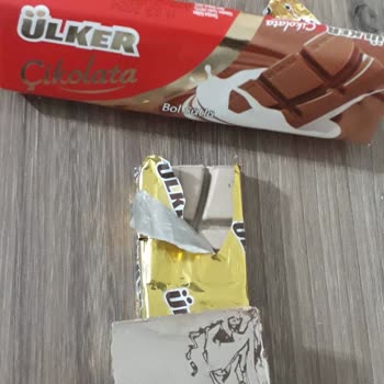 Ülker Marka Çikolatanın Tarihi Geçmediği Halde Bozuk Gibi Gözüküyor