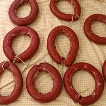 Sucukca Et Mamülleri Sucuklar Dana Eti Değil