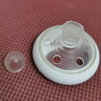 Çocuğum Tommee Tippee Marka Emziğini Ucunu Dişiyle Kopardı.
