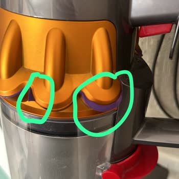 Dyson V15 Delect Aşırı Deforme
