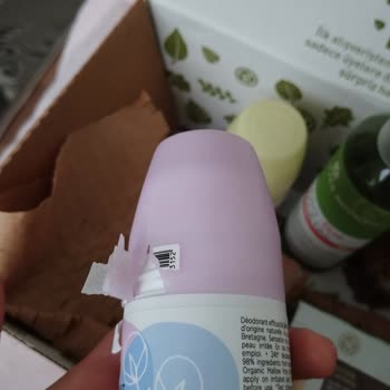 Yves Rocher Ayıplı Ürün Gönderiyor Asla Hatasını Telafi Etmiyor!