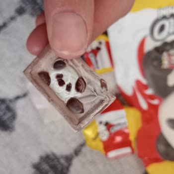 Eti Gıda Kokmuş Ve Rengi Beyazlamış Çikolatalar