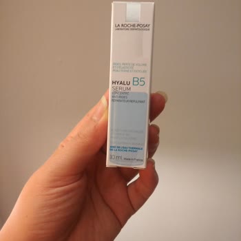 La Roche-Posay Hyalu B5 Serum Komedon Ve Sivilce Sorunu