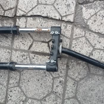 Volta Trafik Kazası Ve Motorda Kullanılan Malzeme