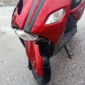 Volta Trafik Kazası Ve Motorda Kullanılan Malzeme