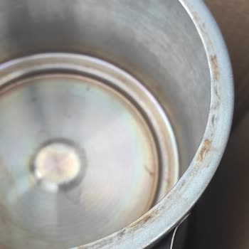 Fakir Ev Aletleri "Paslanmaz Çelik Çay Makinesi" Paslandı Ve Karardı