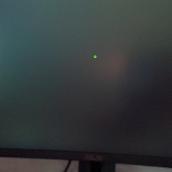 Beta Plus Teknoloji Asus PC Monitör Ekranı Ölü Pikselli Çıktı