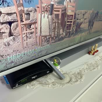 Philips 58PUS8507 TV Yeşil Ekran Mor Çizgi Sorunu