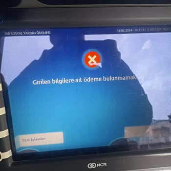 İBB Bursu Çekme Problemi: Ödeme Bulunamadı