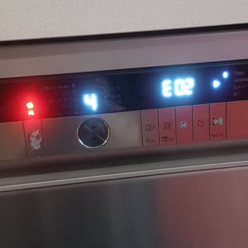 Arçelik Bulaşık Makinesi E2 Hatası Veriyor