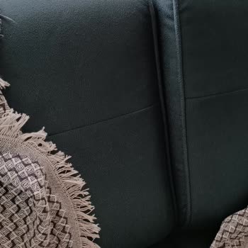 İstikbal Koltukta Üretim Hatası Var