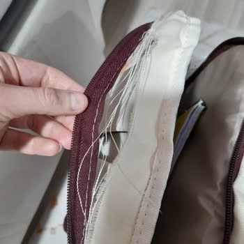 FLO Mağazasından Aldığım Lumberjack Çanta 3 Günde Yırtıldı