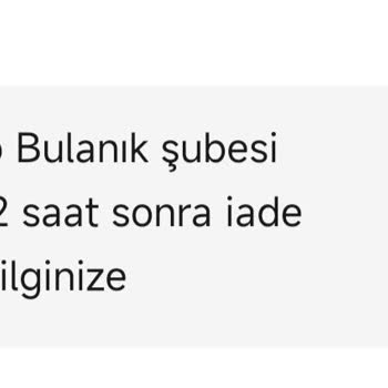 Aras Kargoda Çalışan Bayan Müşterilere Bağırıyor Ve Laubali Konuşuyor.