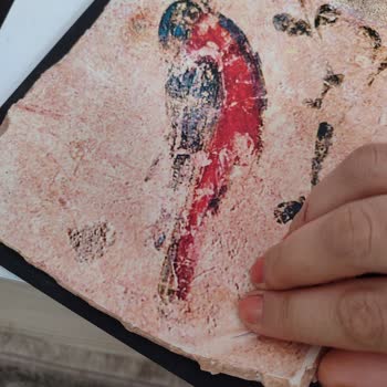 Arkeopera Kitabevi Kırık Ürün Ve Baskısı Kalkmış Resim