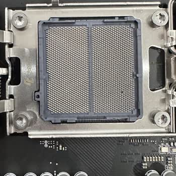 N11 E Güvendik Aldık Bizi Rezil Ettiler