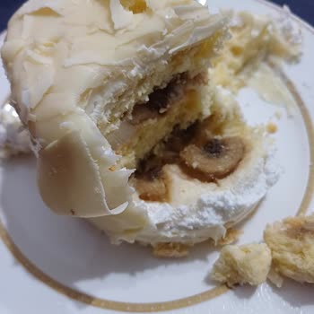 Gökçe Pastaneleri (İzmir) Gokce Pastanesi Bozuk Pasta