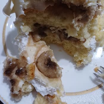 Gökçe Pastaneleri (İzmir) Gokce Pastanesi Bozuk Pasta